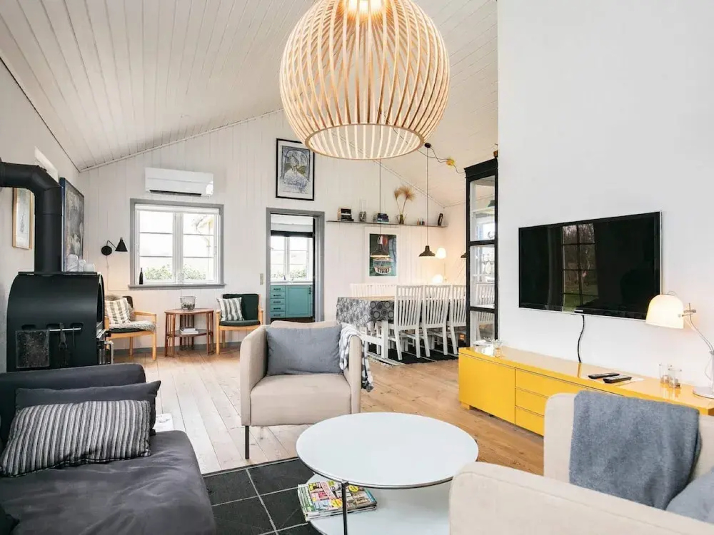 8 Person Holiday Home in Frorup