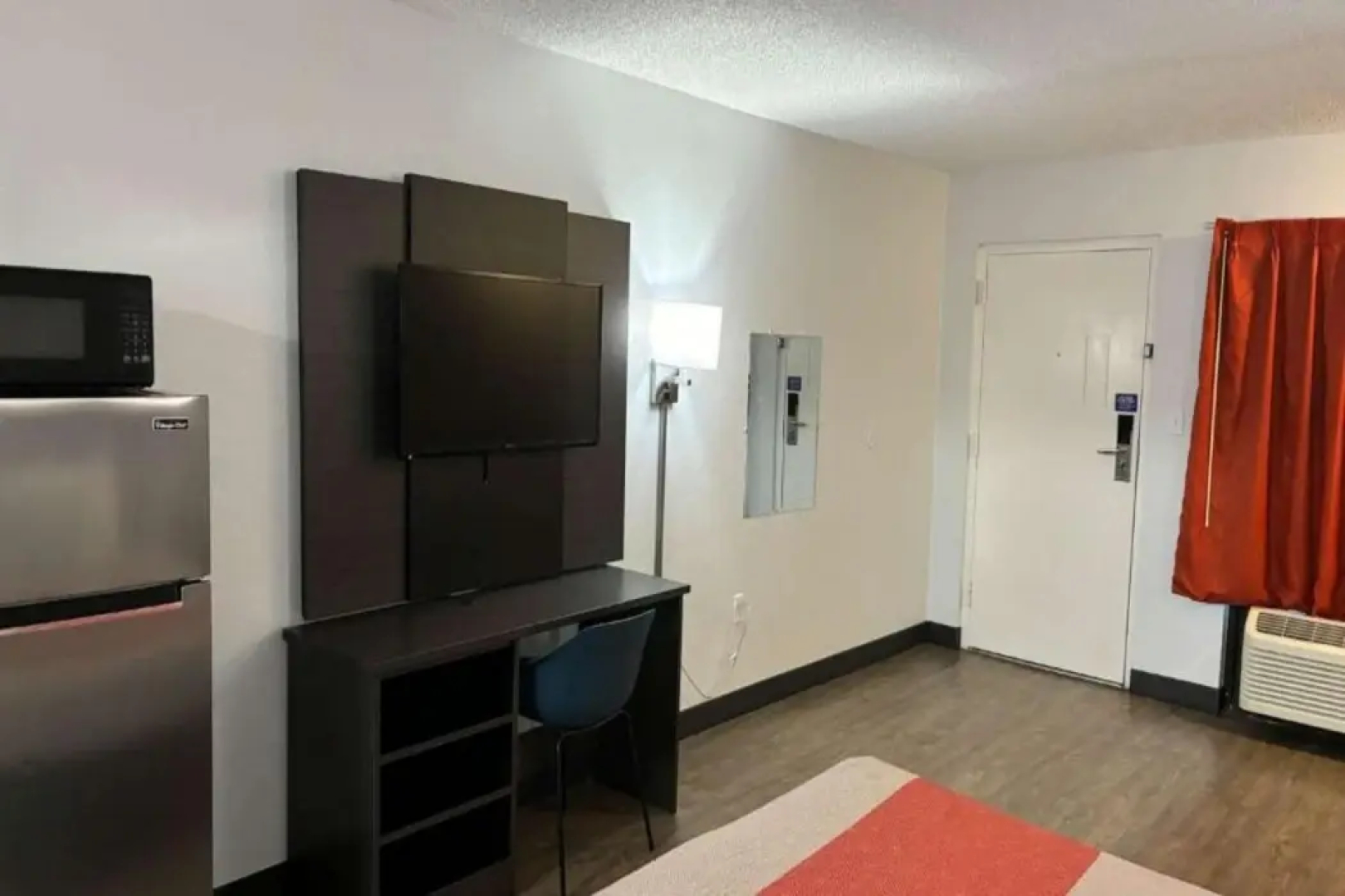 Motel 6 Macclenny, FL