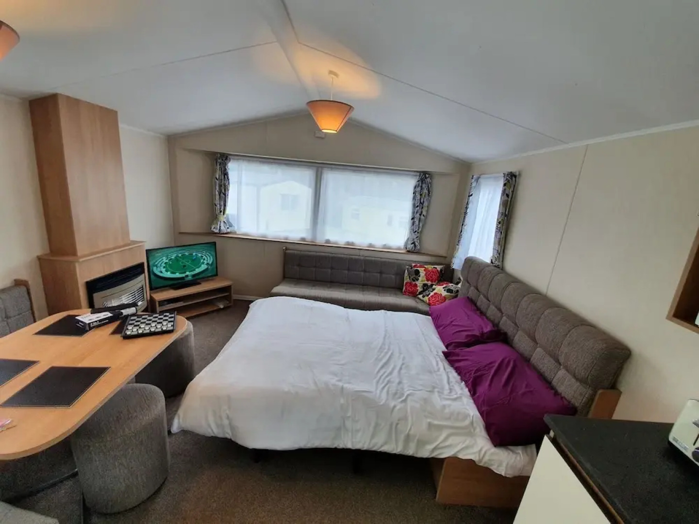 3 Bedroom Caravan, Sleeps 8, at Parkdean Newquay Holiday Park