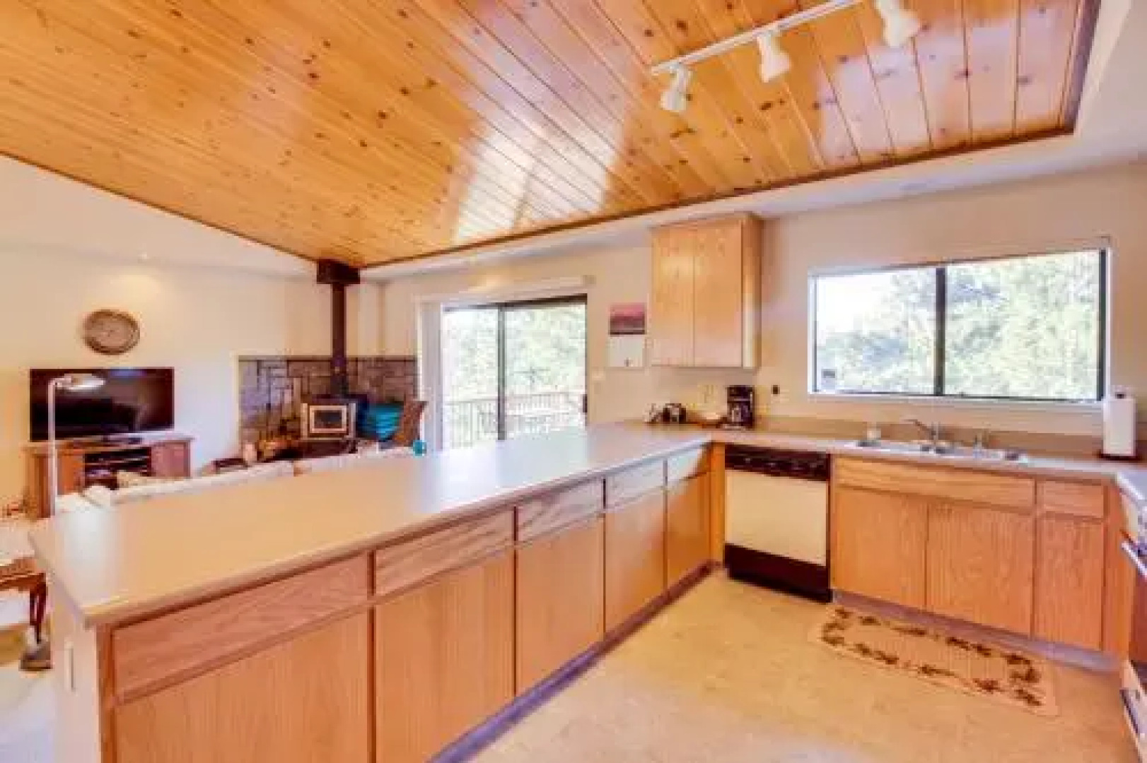 Point View Retreat 08 108