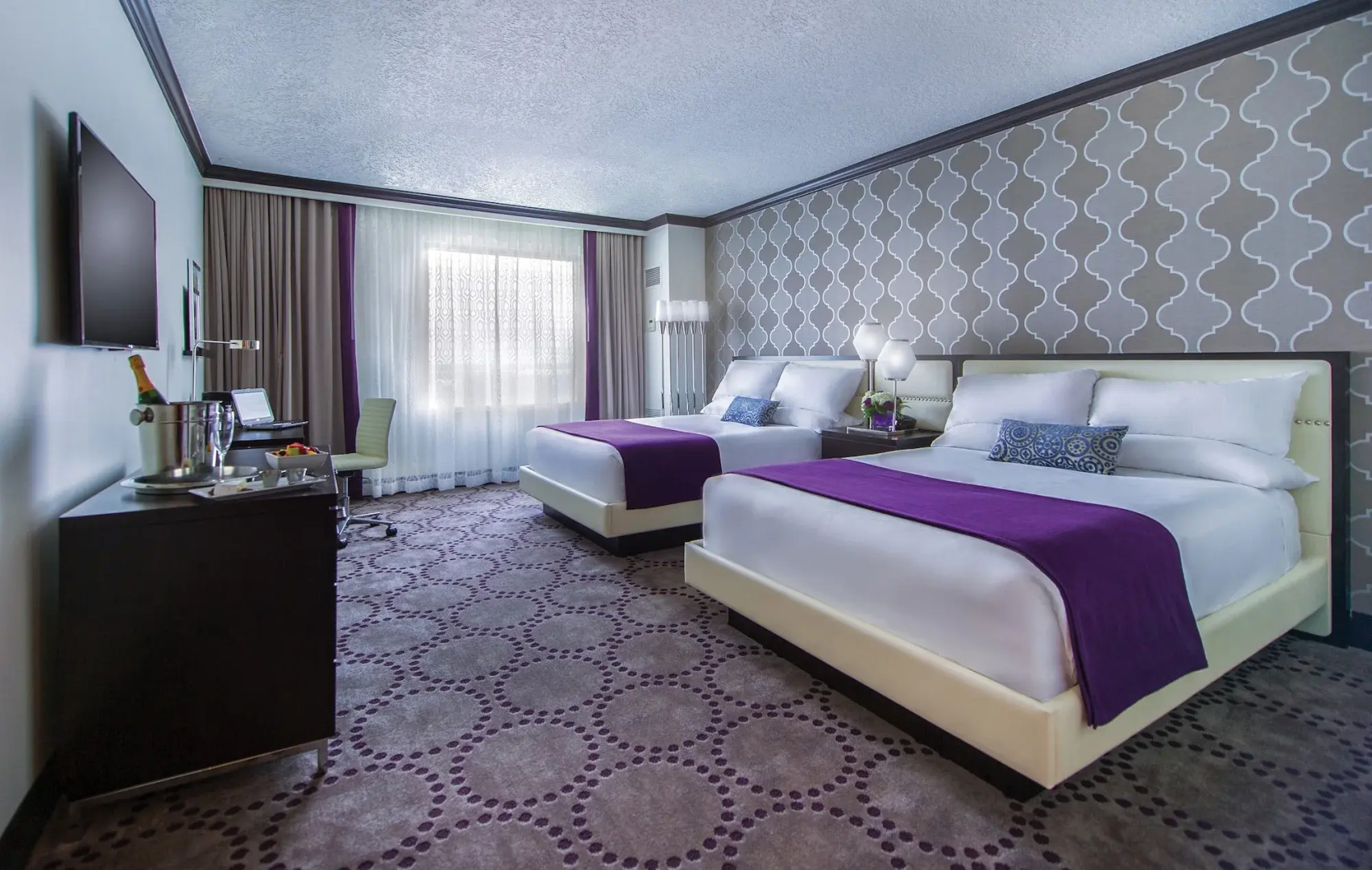 Harrah’s Gulf Coast – A Caesars Rewards Destination