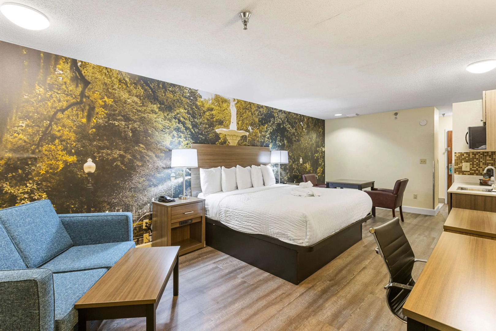 GLō Best Western  Savannah-Gateway I-95