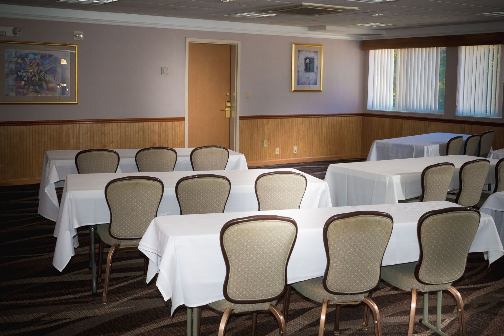 Best Western Plus Executive Court Inn & Conference Center