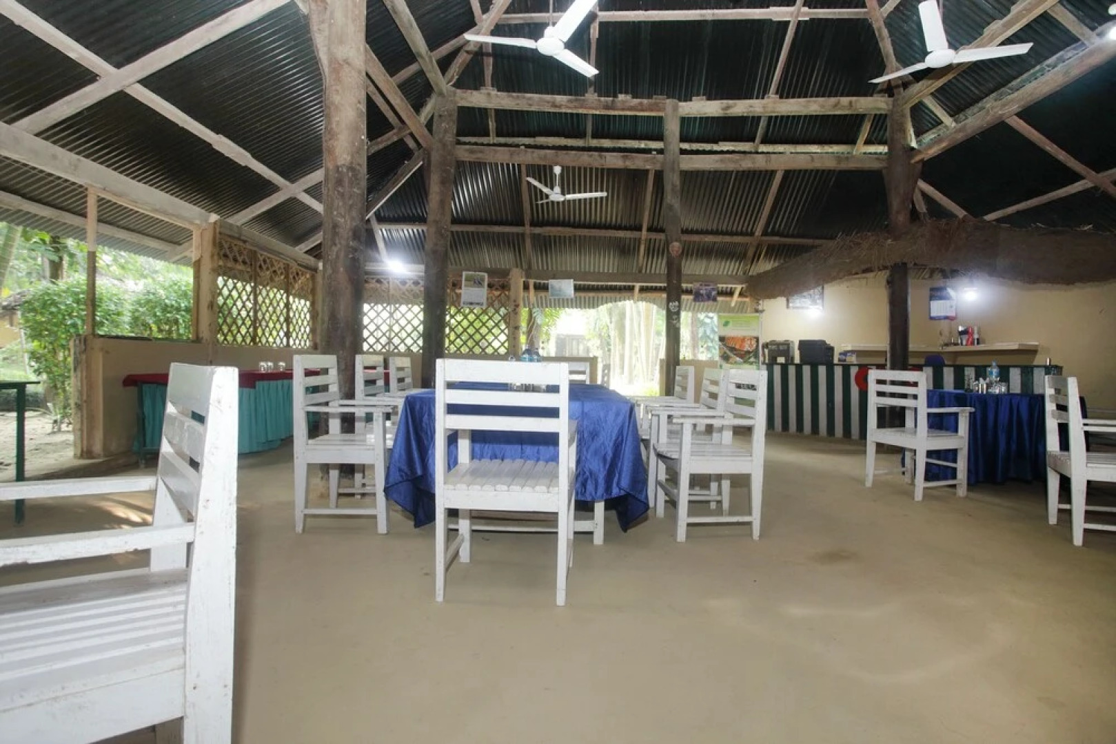 Oyo 643 Samarth Bardiya Adventure Resort