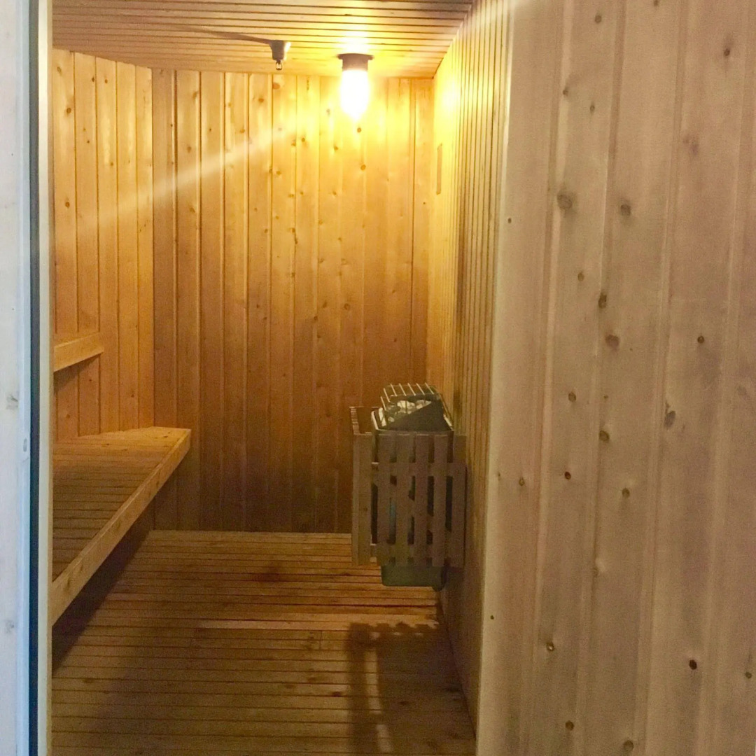 Mountain Host Motor Inn