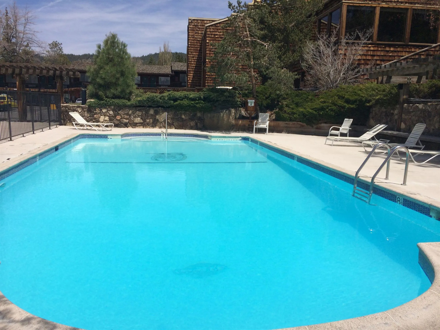 Lakeside Inn and Casino