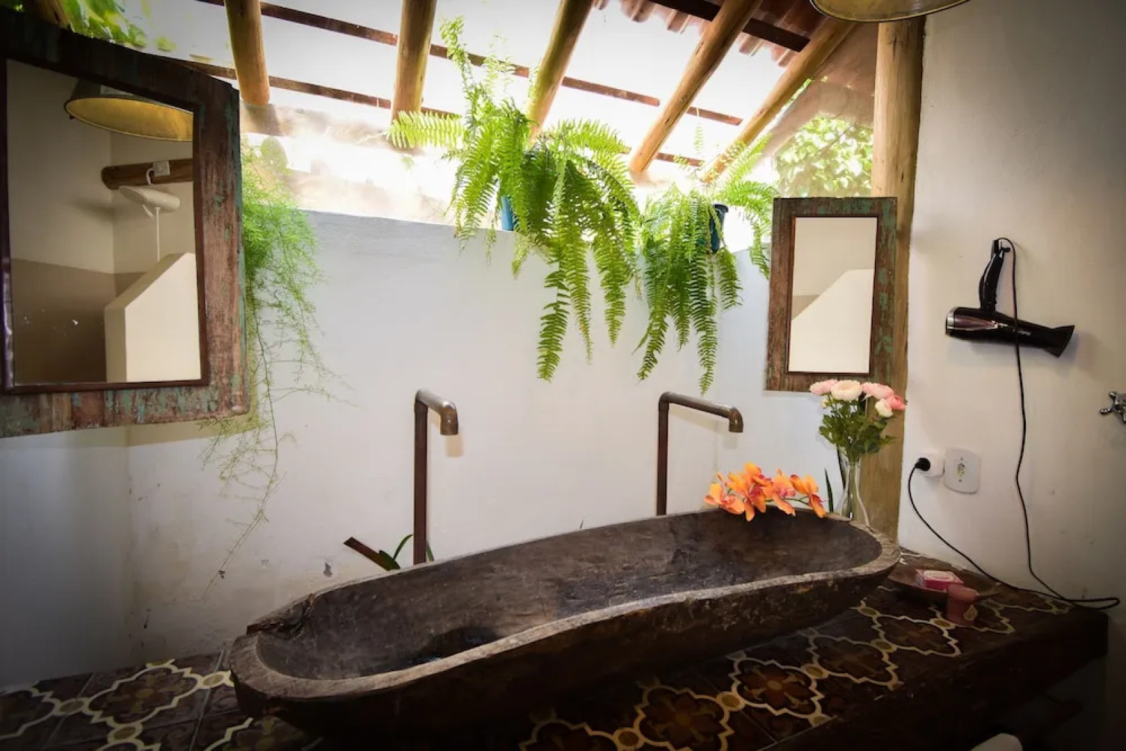 Biribandos Rooms by Trancoso House