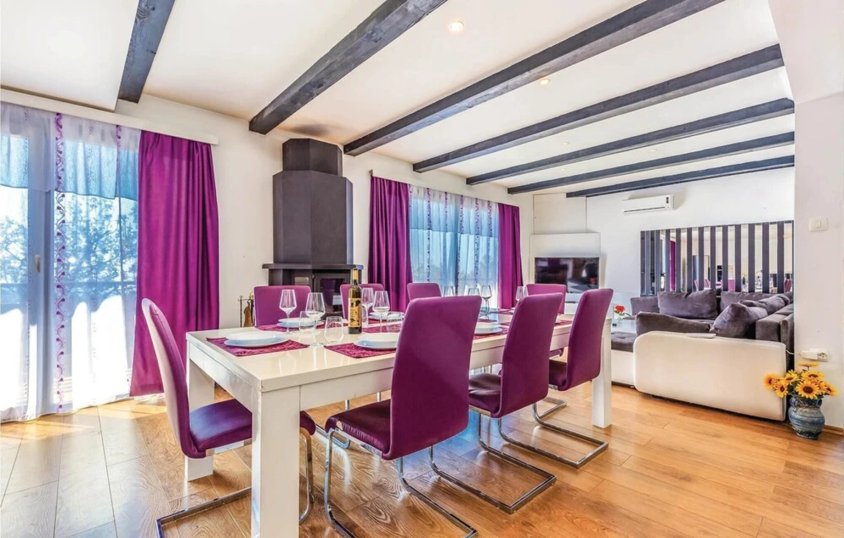 Awesome Home in Jablanac With Wifi and 6 Bedrooms