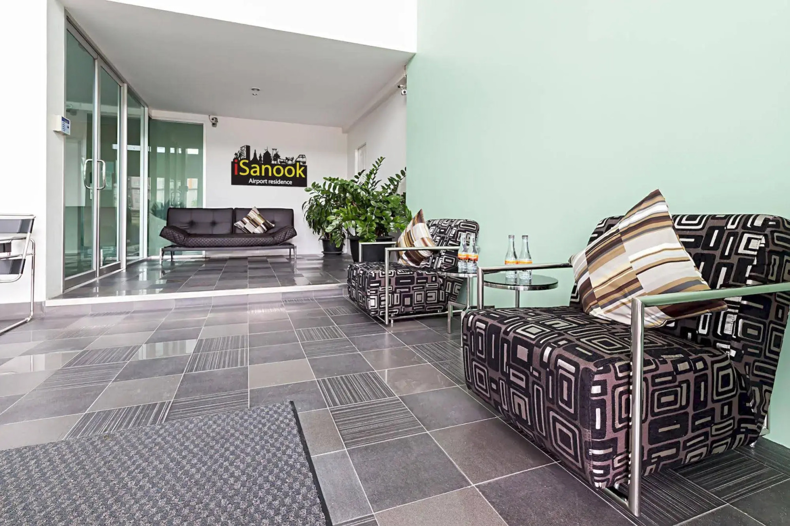 iSanook Airport Residence