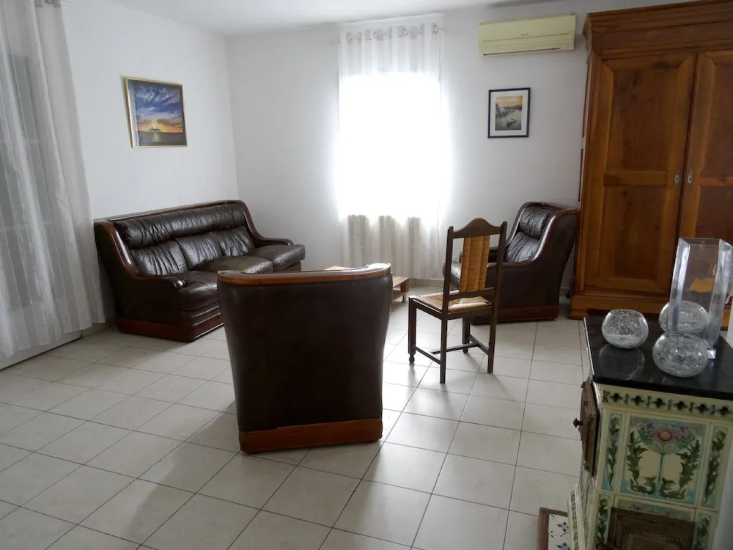 House With 4 Bedrooms in Rochefort, With Enclosed Garden and Wifi