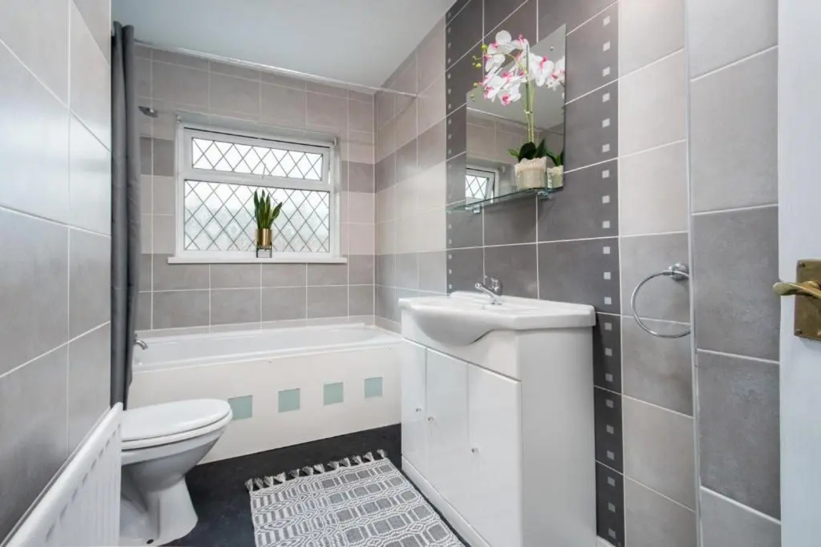 Sicily House by Lavender Stays