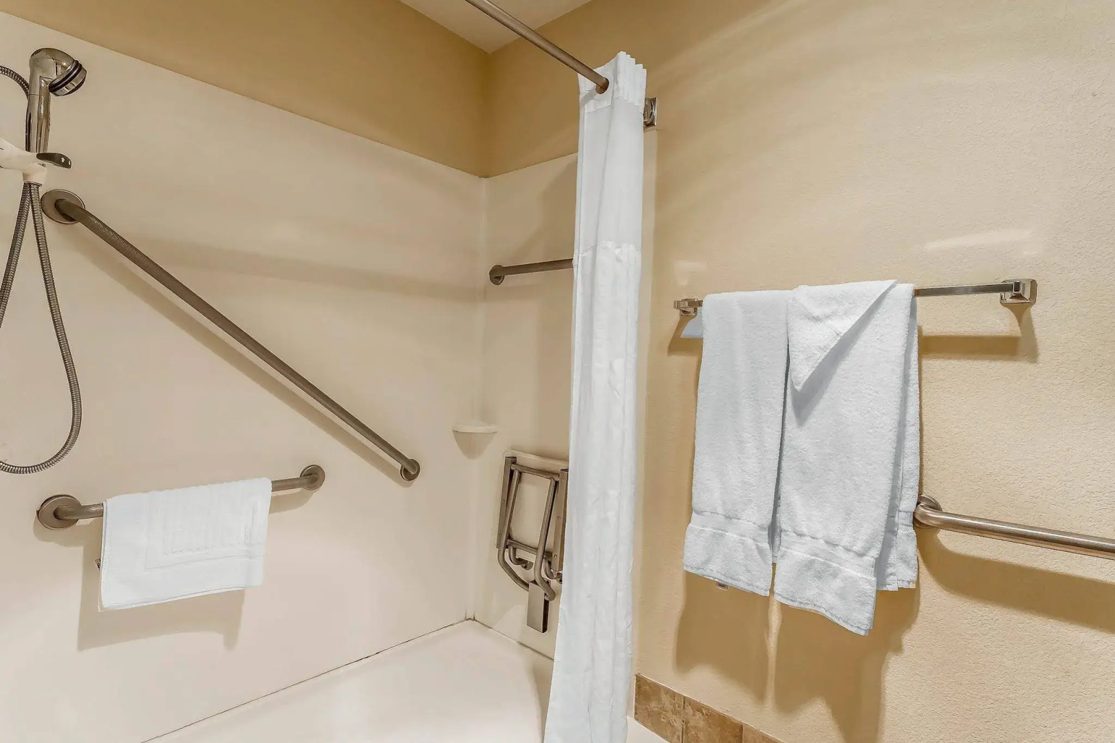 Comfort Inn Hall of Fame