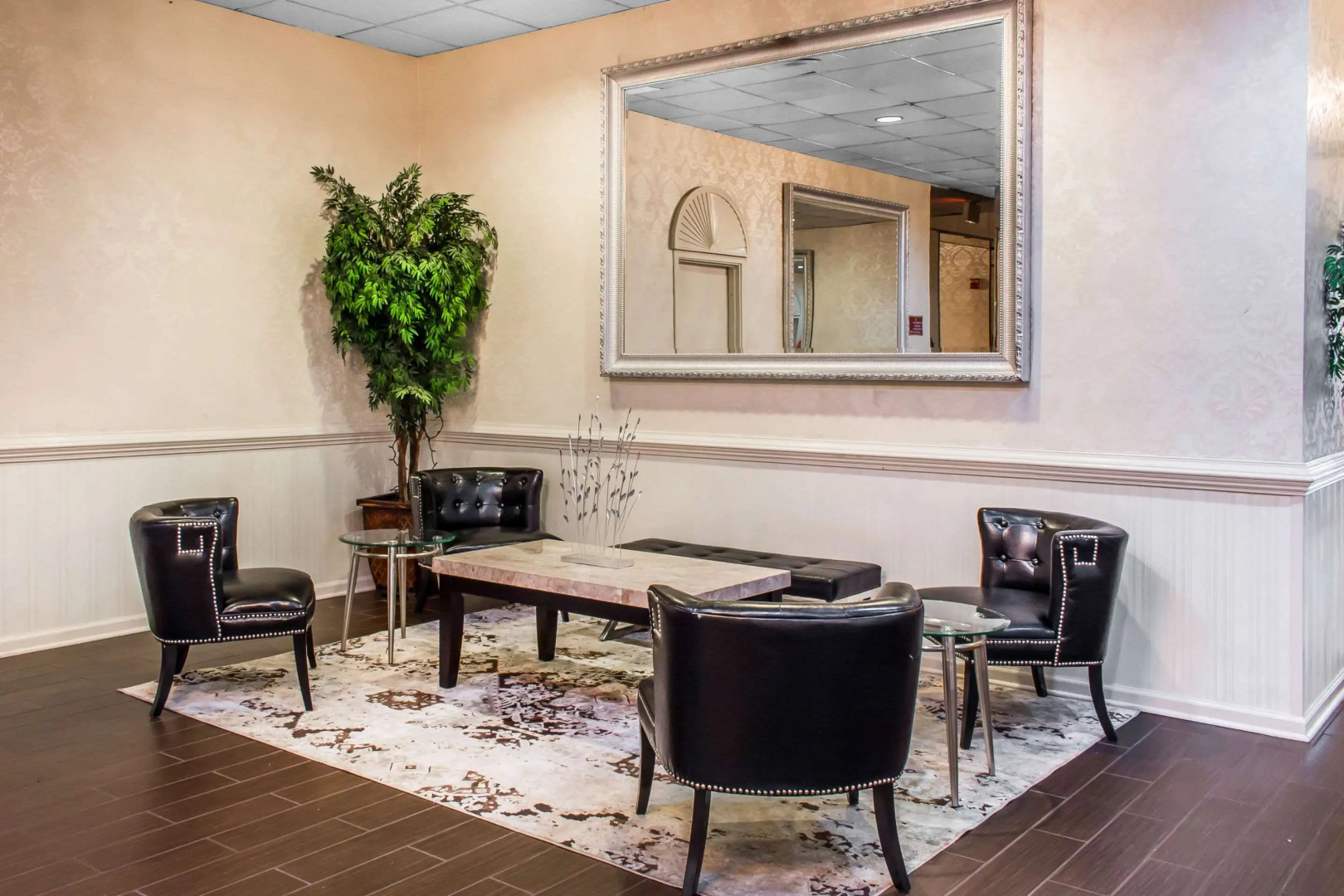 Clarion Hotel Philadelphia International Airport