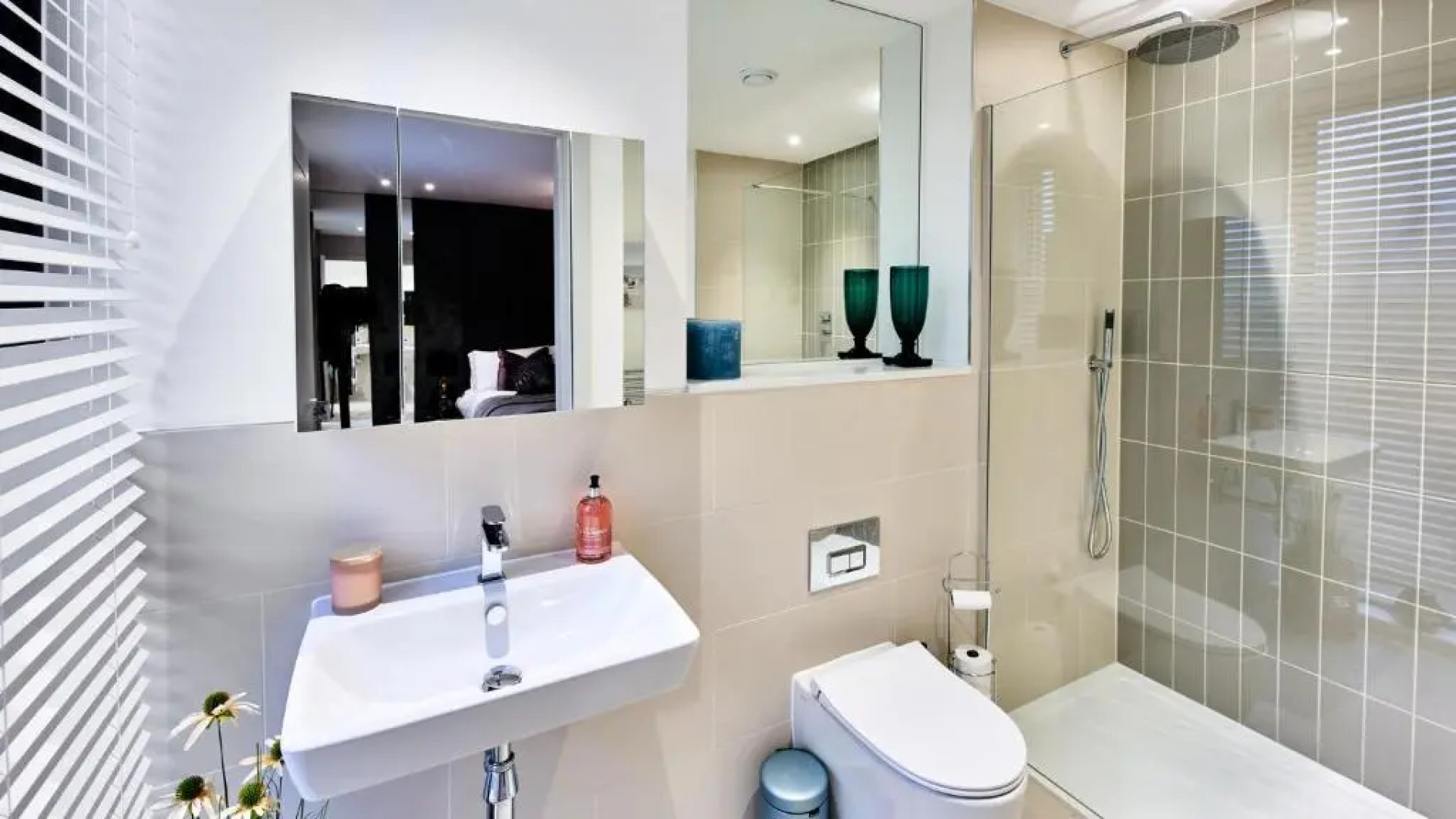 Luxury 3 Bed Penthouse Sea & Golf View, Brand New