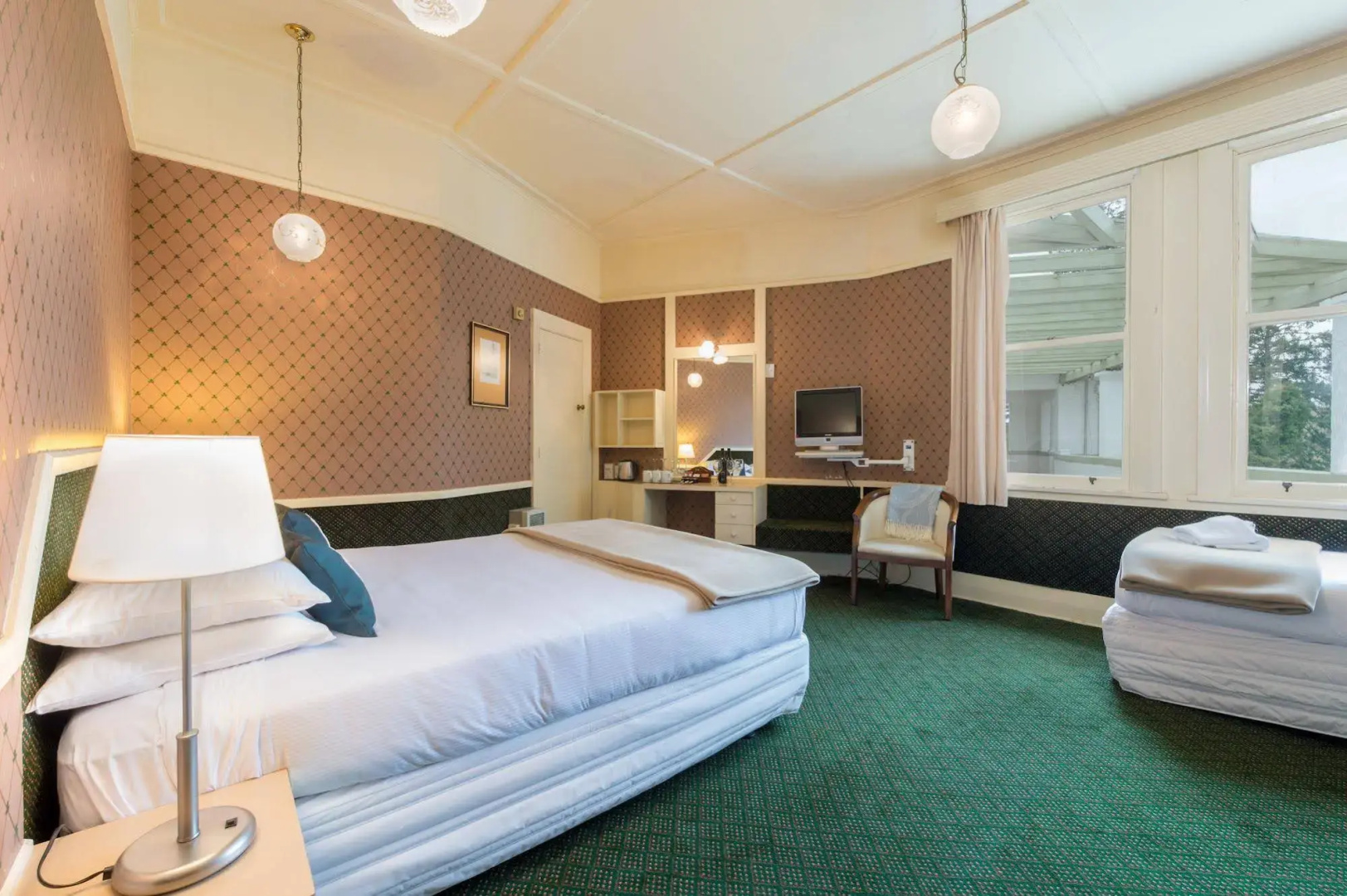 Waitomo Caves Hotel