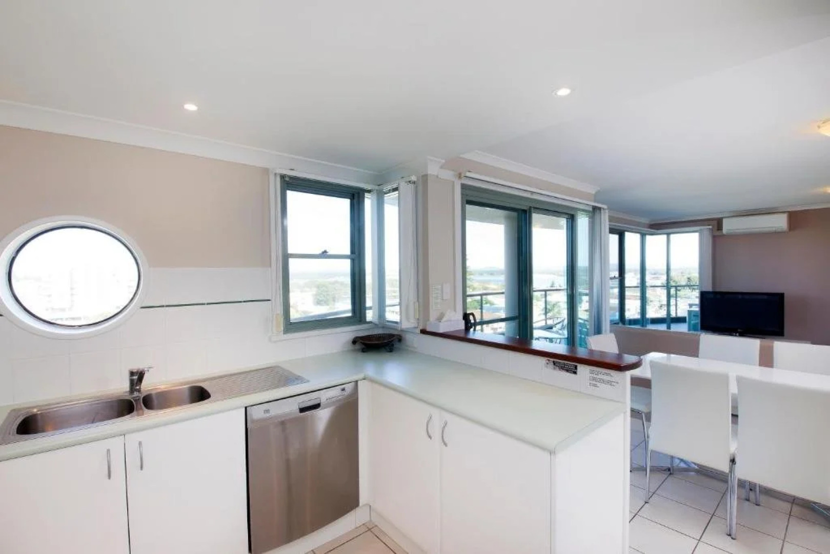 Sails Luxury Apartments, Forster