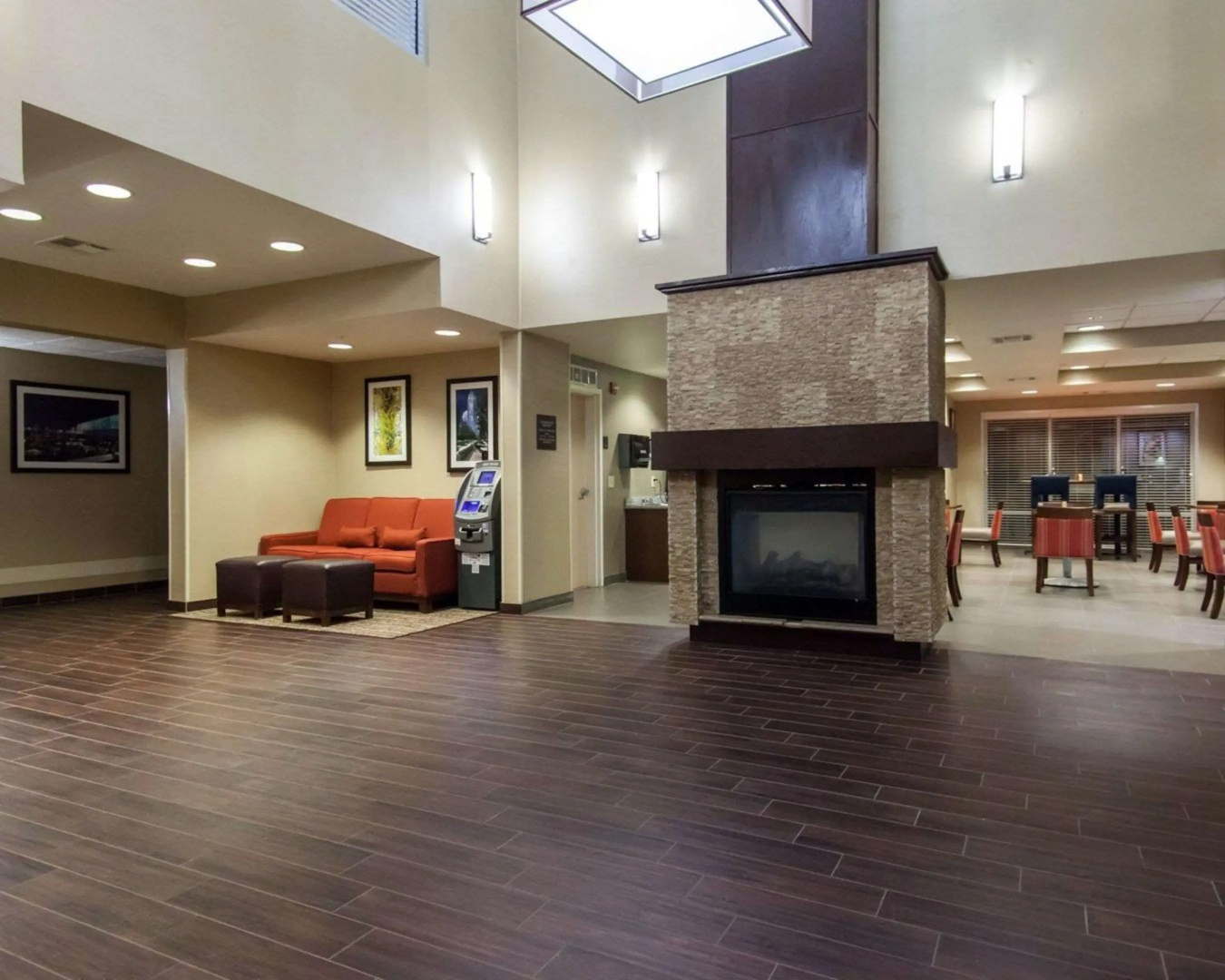 Comfort Suites Tulsa Central