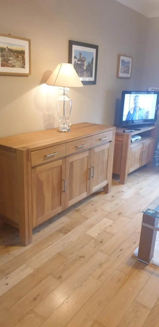 Trim centre apartment