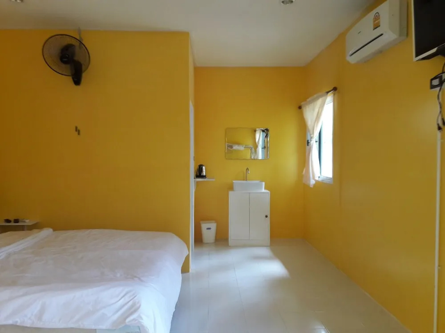 Baan Phuean Koh Kood