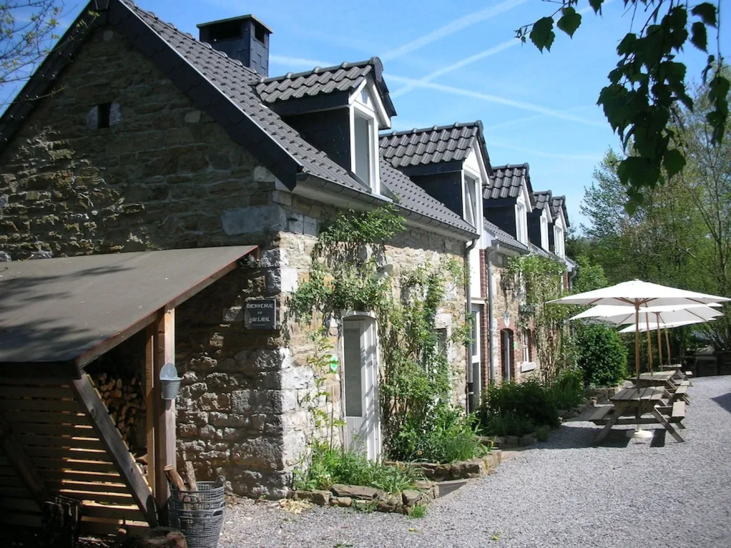 Splendid Cottage in Ferrières With Terrace, Garden, BBQ