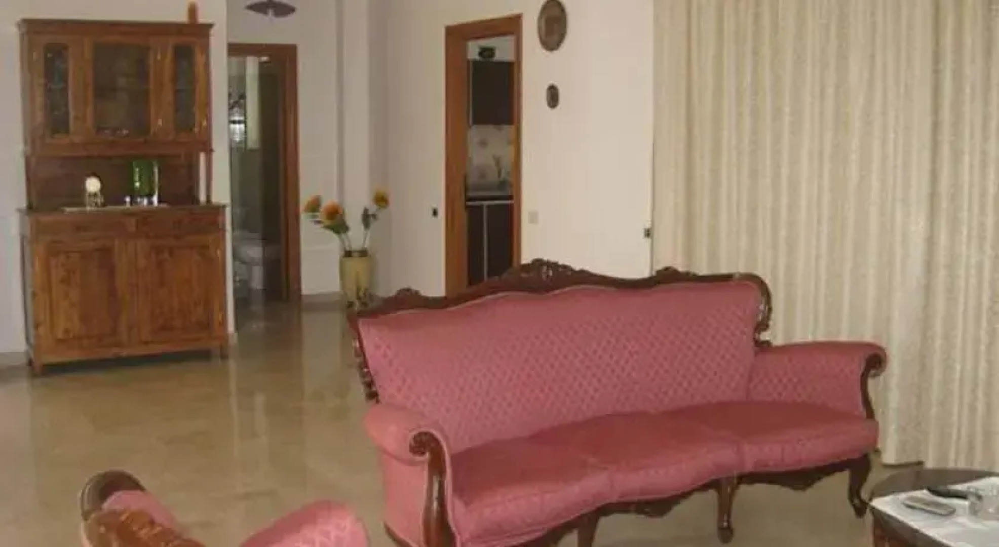 Appartamento In Villa Con Giardino