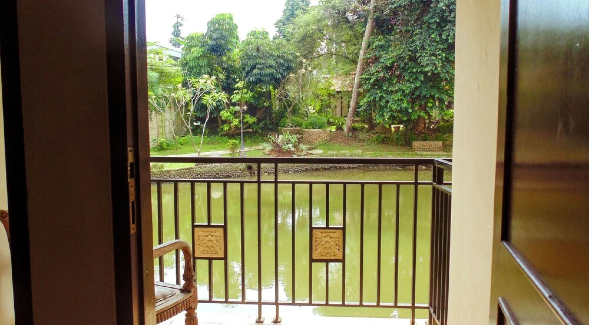 REVIVE Bogor Pendopo 45 Resort