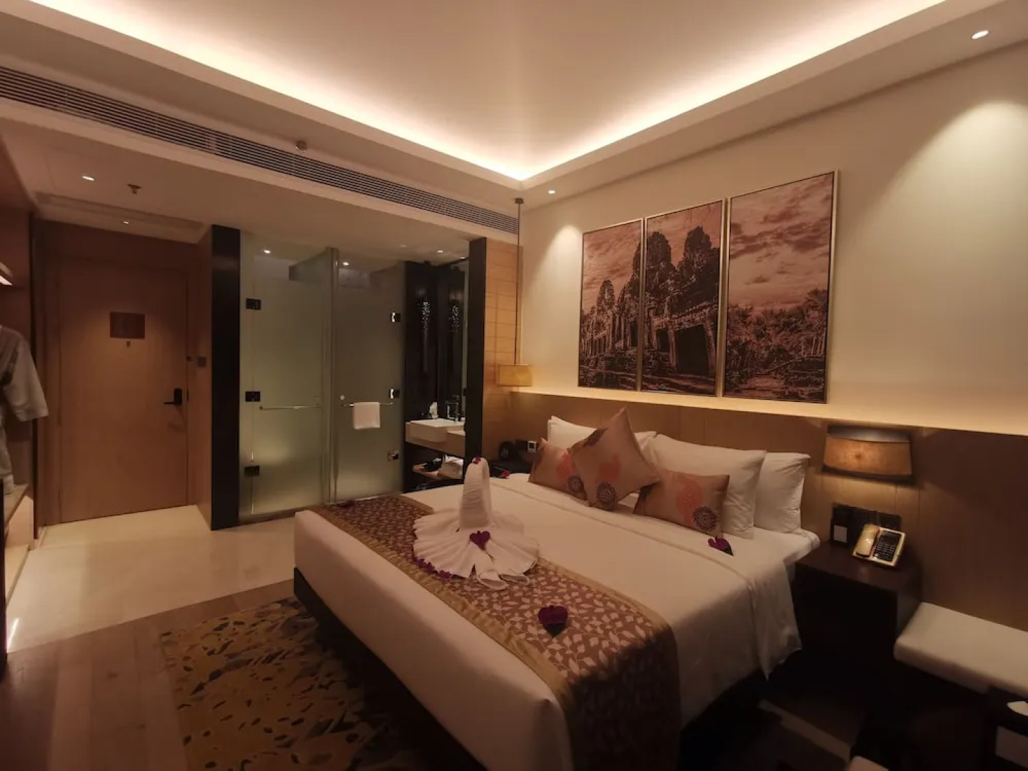 Nan Hai International Hotel