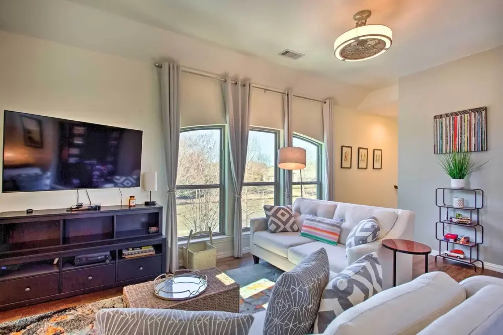 Luxe & Large Flower Mound Home on 1 Acre w/ Pond!