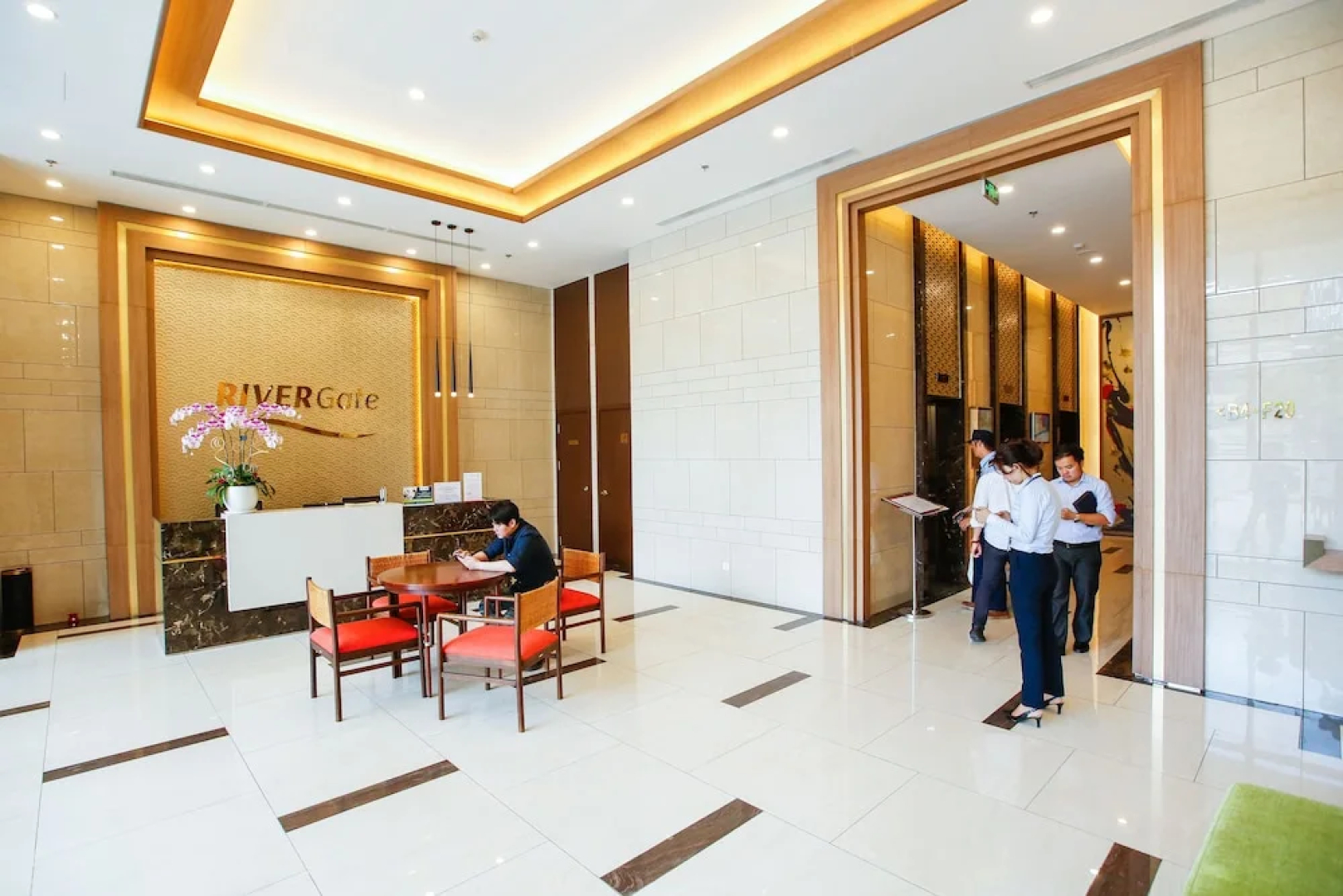 Saigon Central Apart - Infinity Pool&Gym