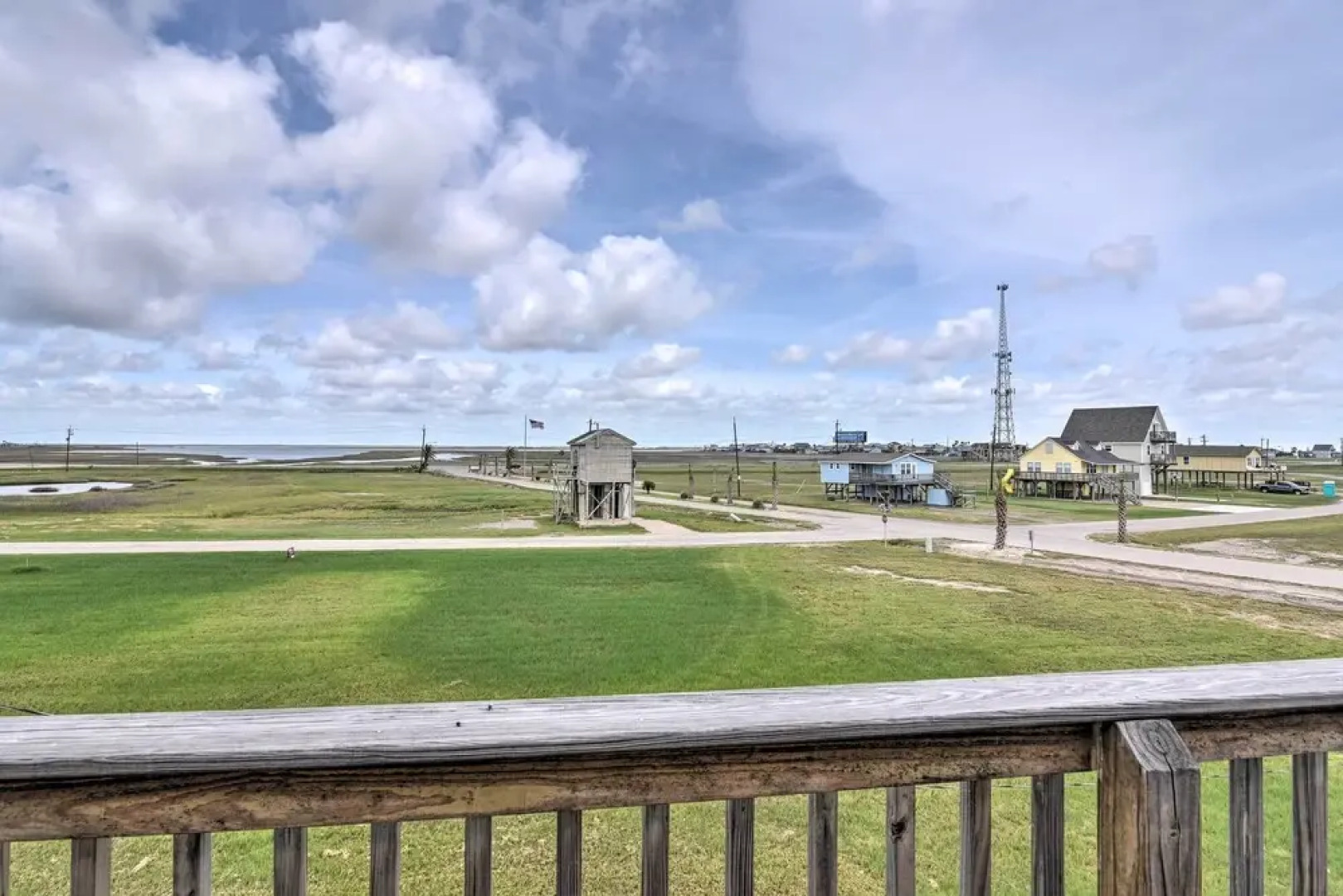 Private Beach Access: Coastal Freeport Home!
