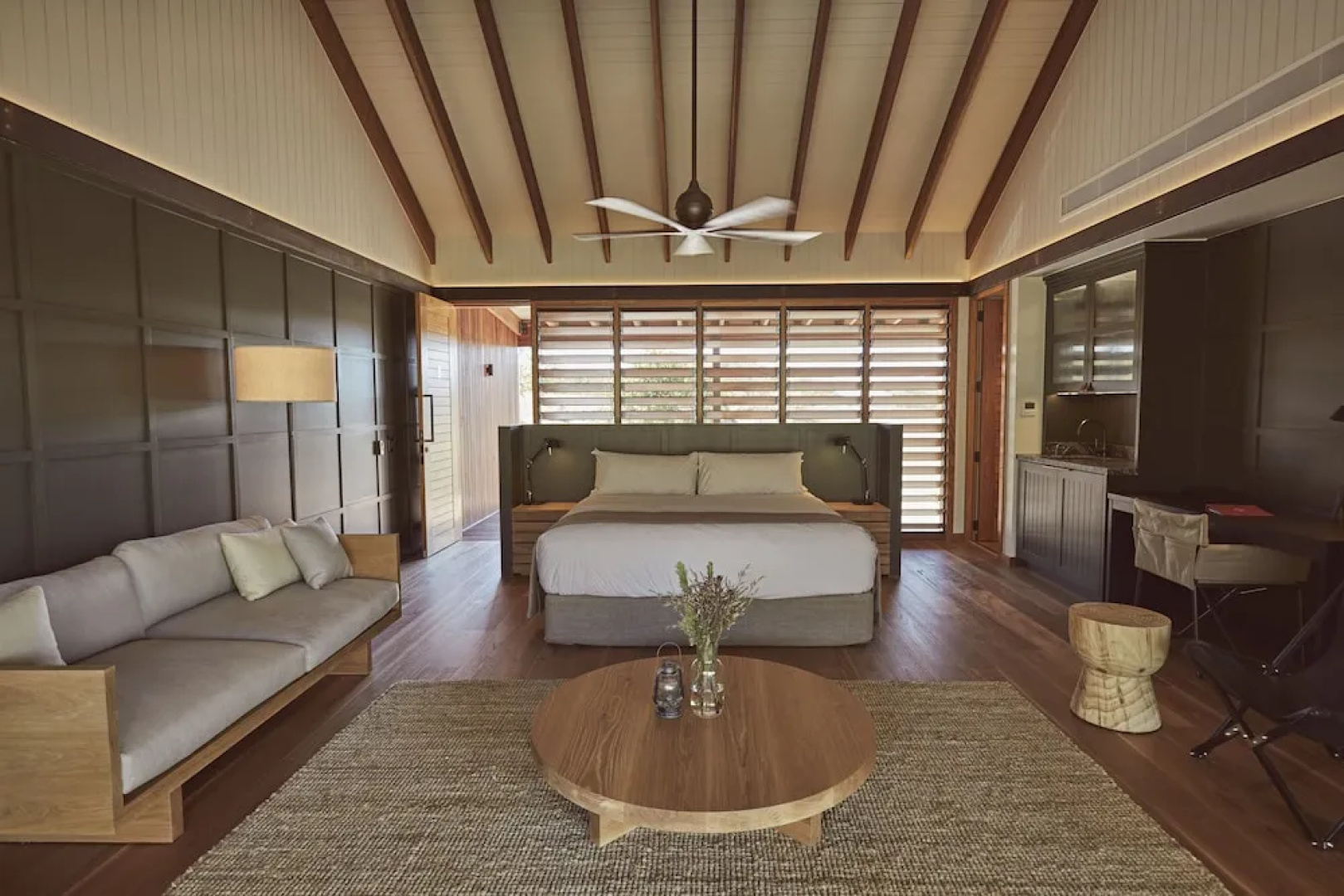 Mt Mulligan Lodge