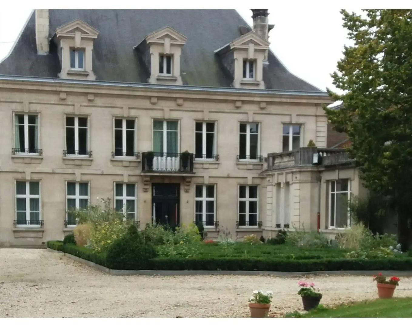 La Maison Dans le Parc