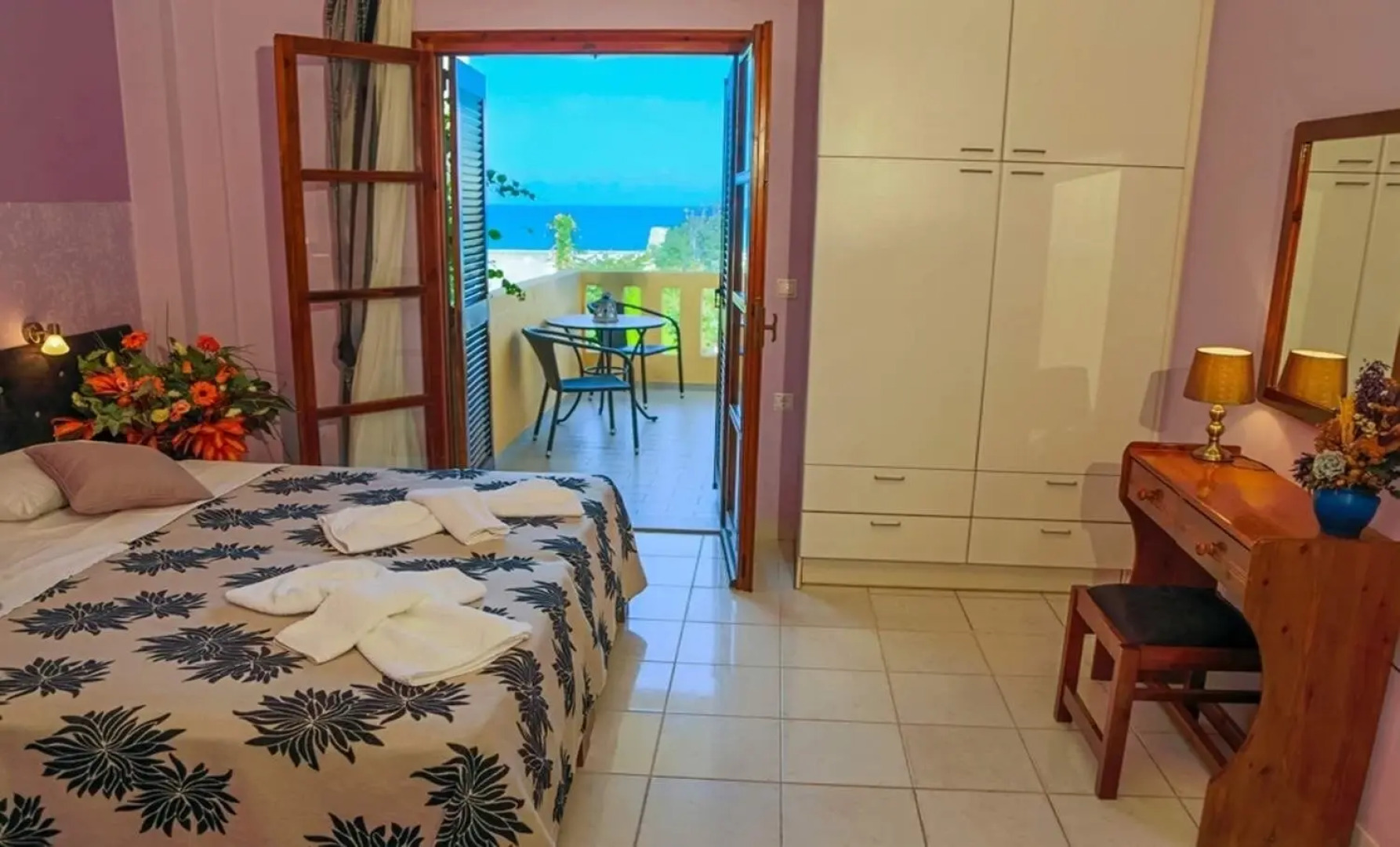 Asterias Studios Apartments