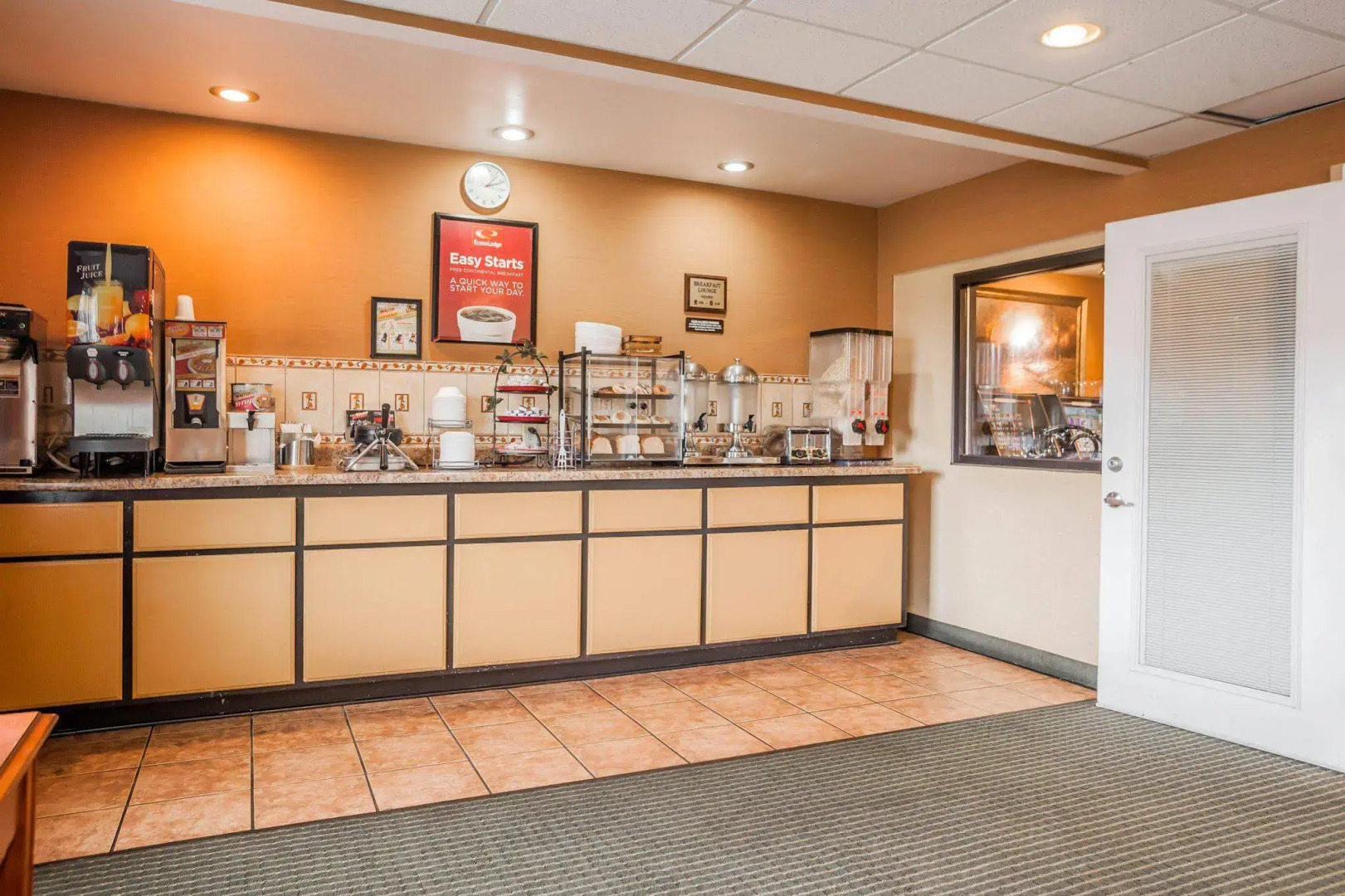 Econo Lodge Milwaukee Airport