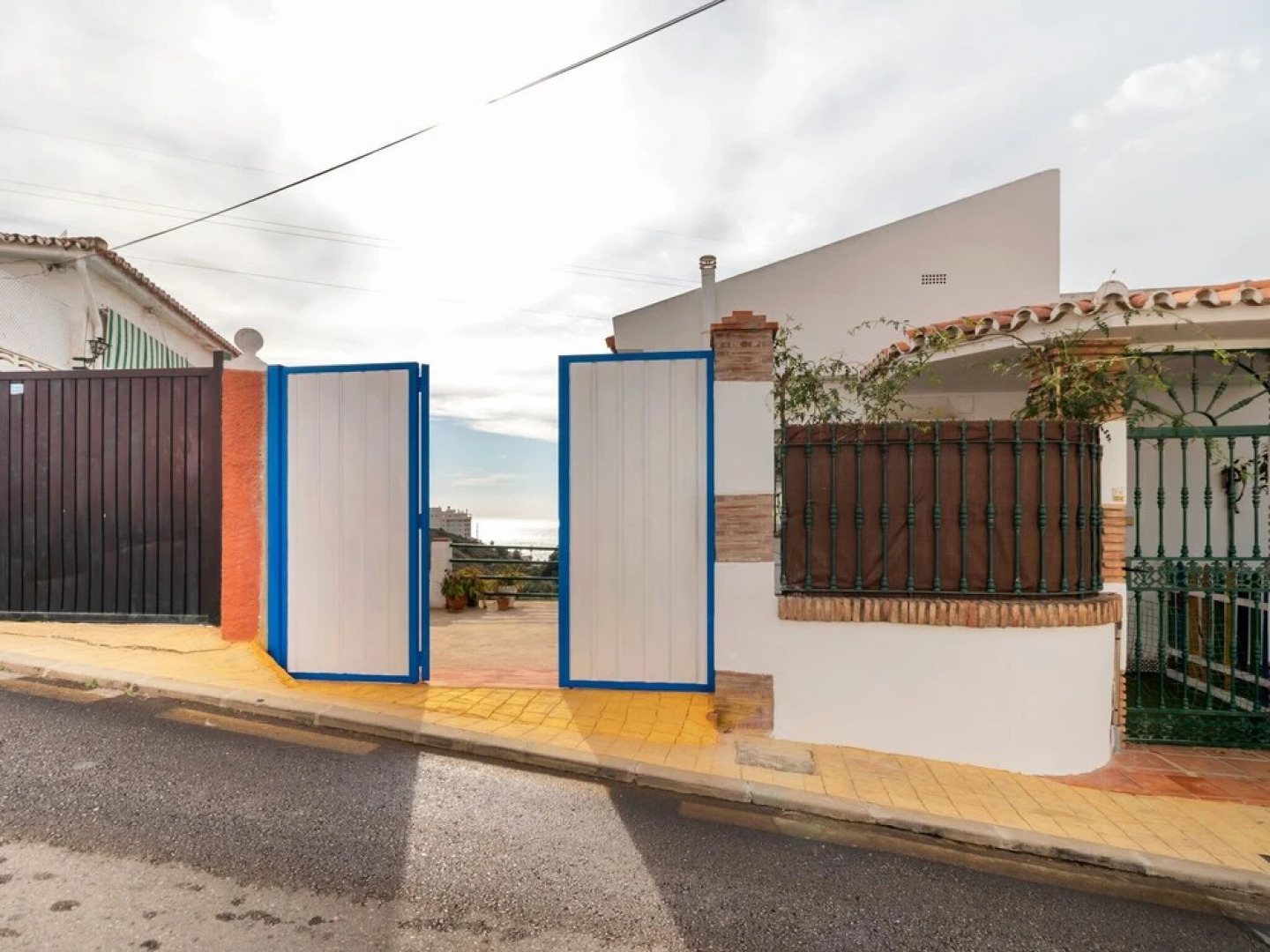 Rustic Holiday Home in La Cala del Moral With Swimming Pool