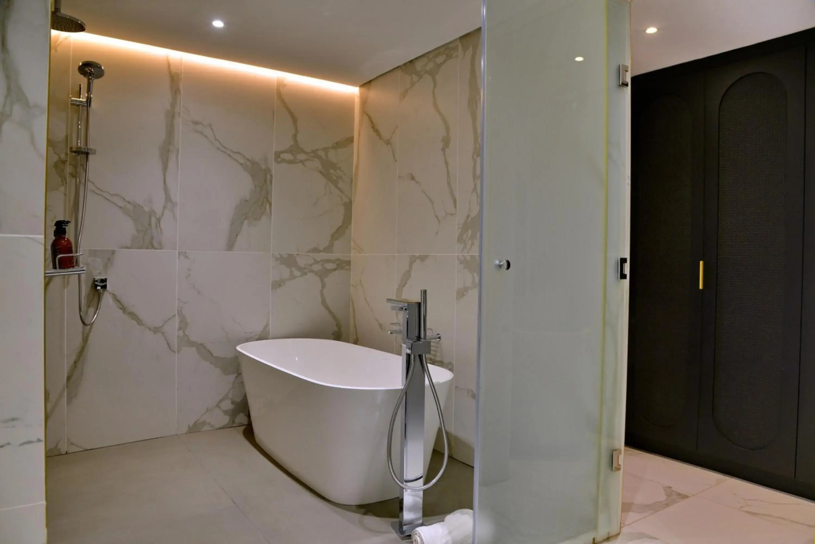 Apogee Boutique Hotel & Spa