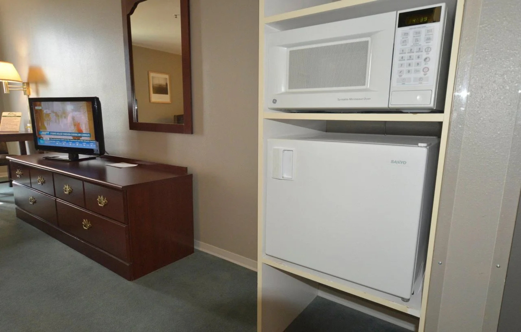 The Great Falls Inn by Riversage