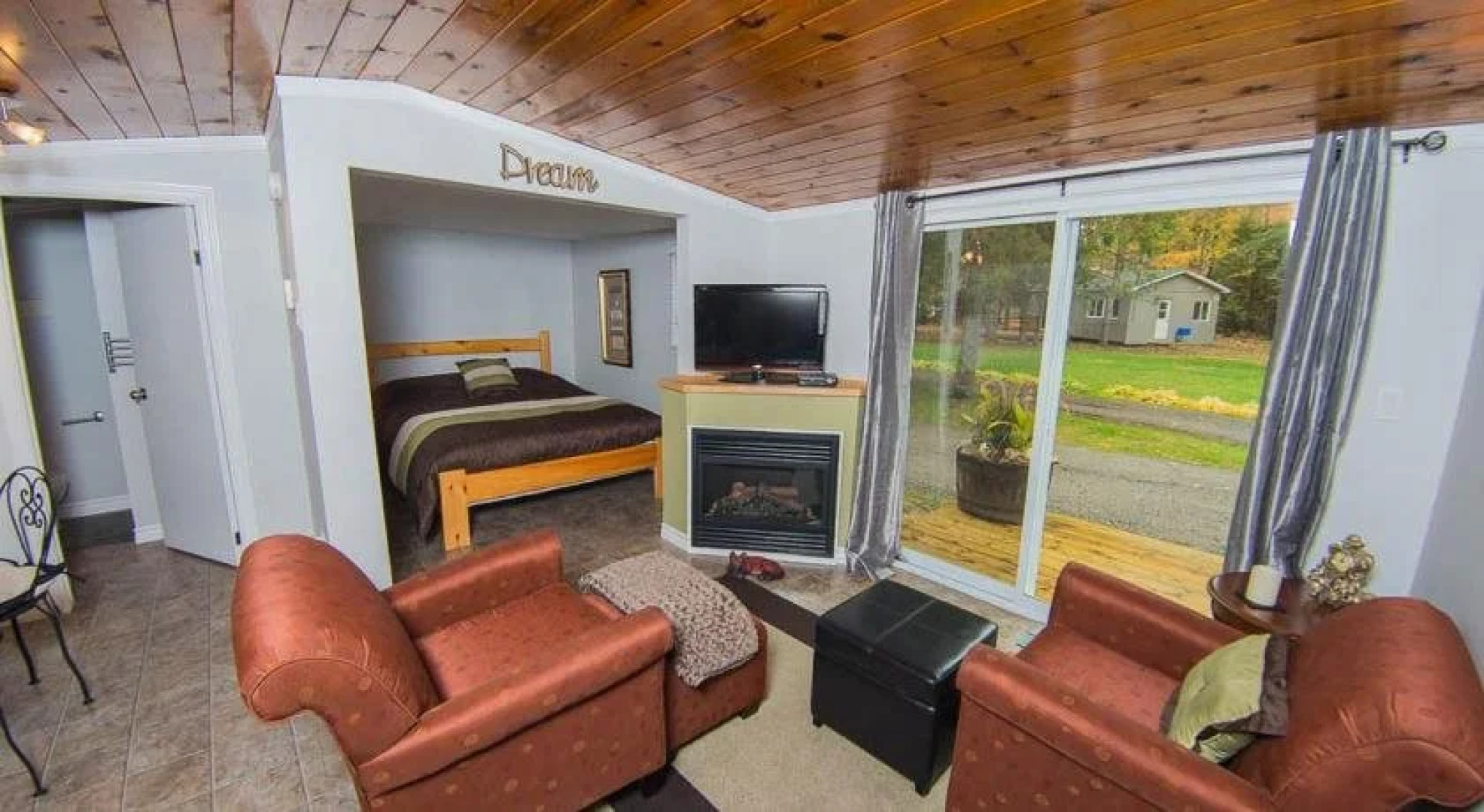 Safe Haven Cottage Resort