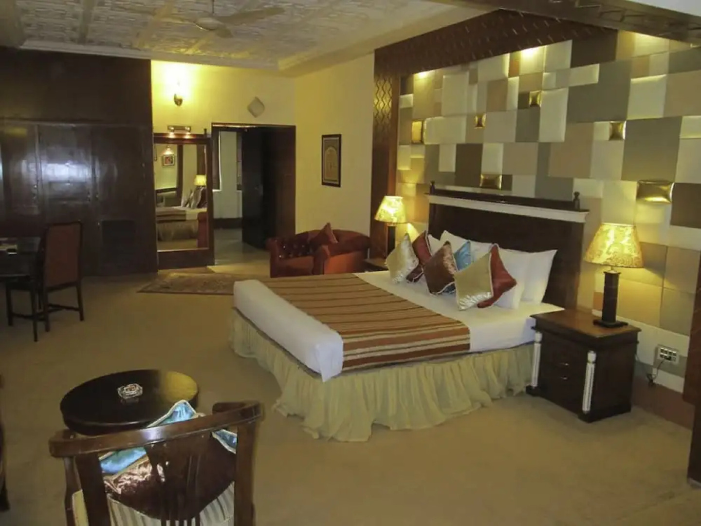 Sheza Inn Hotel Multan