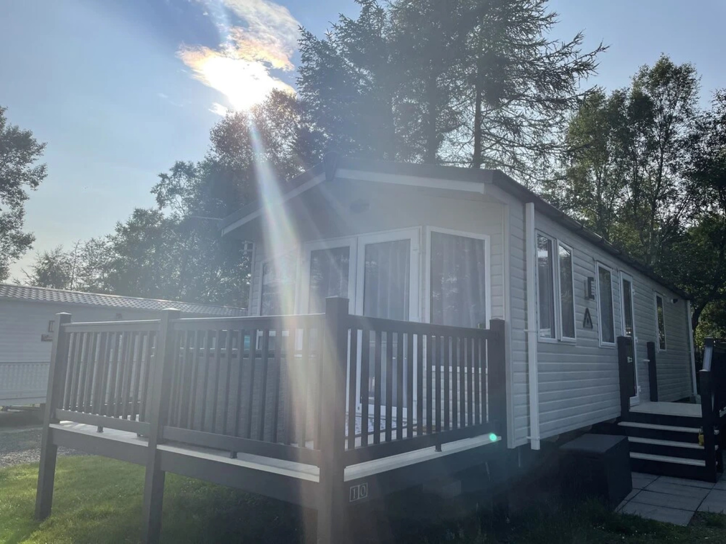 2 bed Caravan With Hot Tub Located in Percy Wood