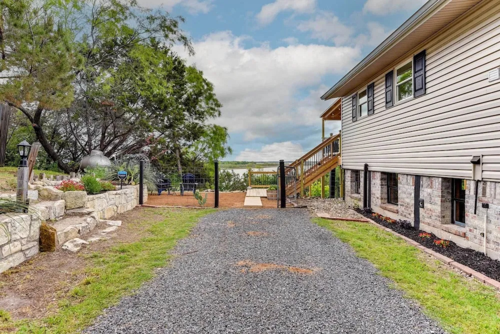 Waterfront Escape on Lake Granbury: Deck & Patio!