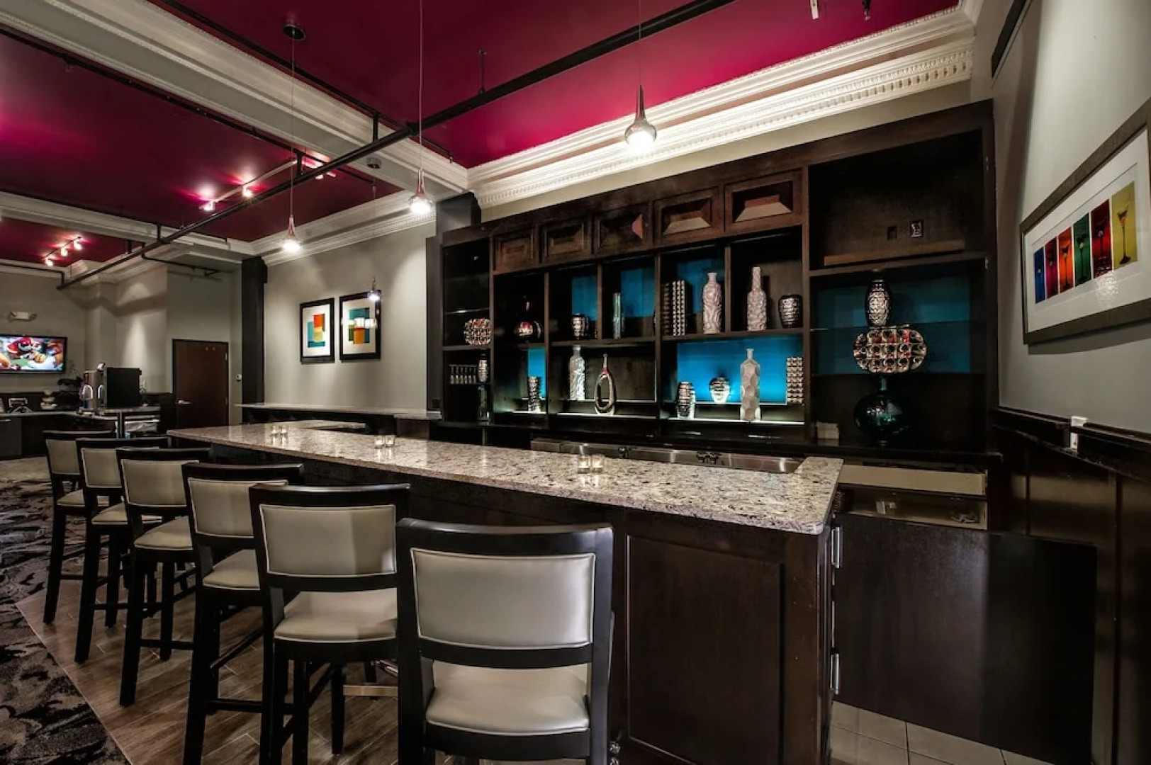 The Parker Inn and Suites