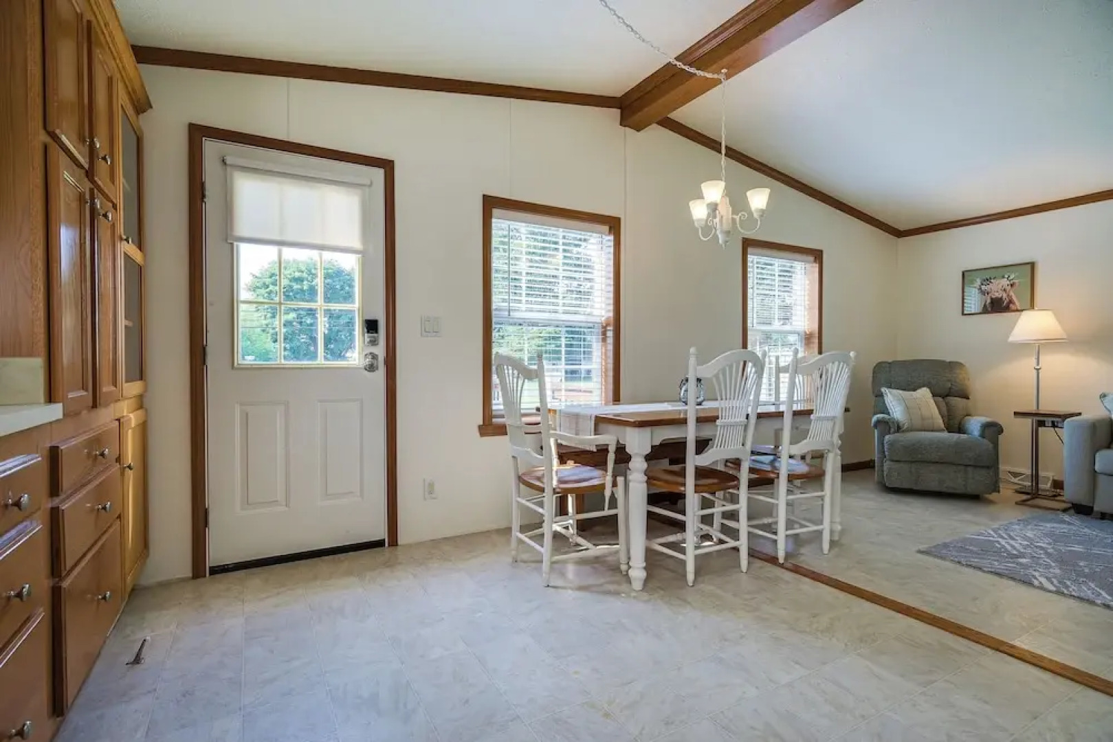 Dutch Country Home: 9 Mi to Sight & Sound Theater