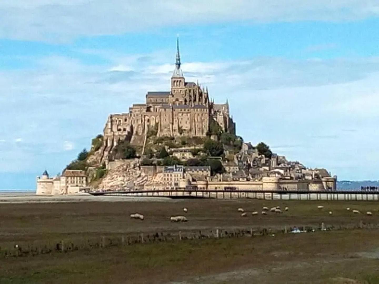 House With 2 Bedrooms in Chanteloup, With Wonderful Lake View, Furnish