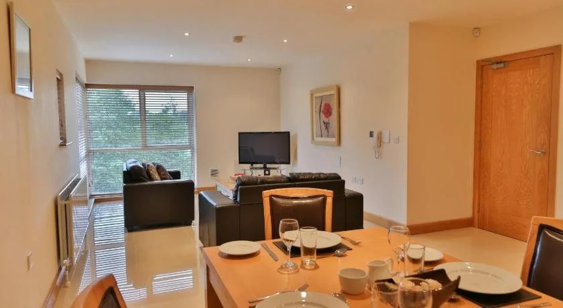 Westville Watersedge Apartment