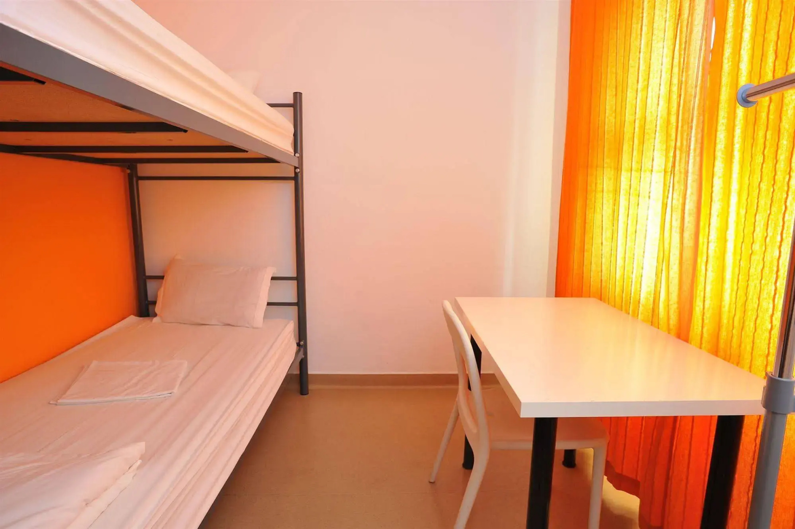 Unreal Hostel