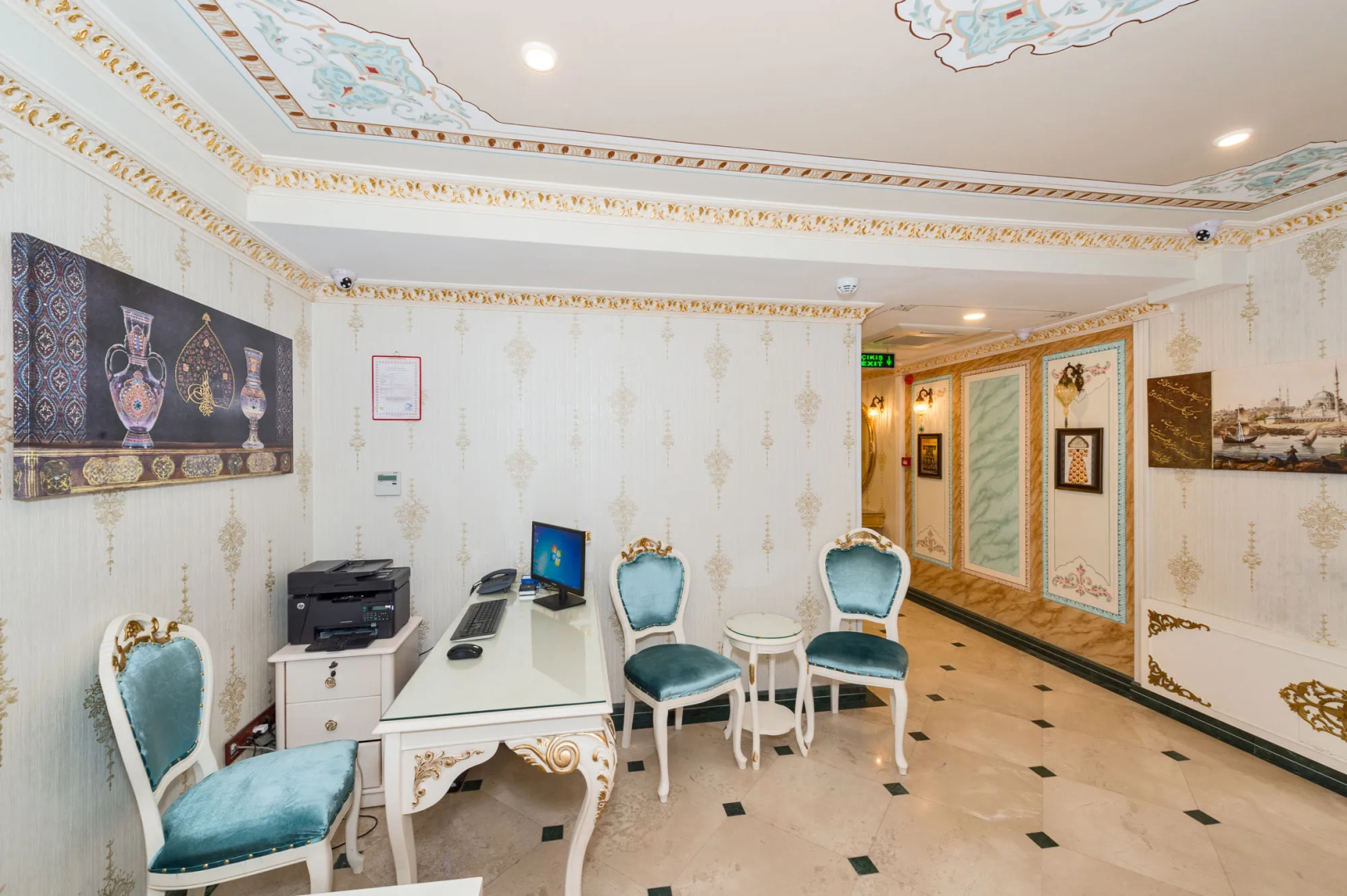 Hotel 1453