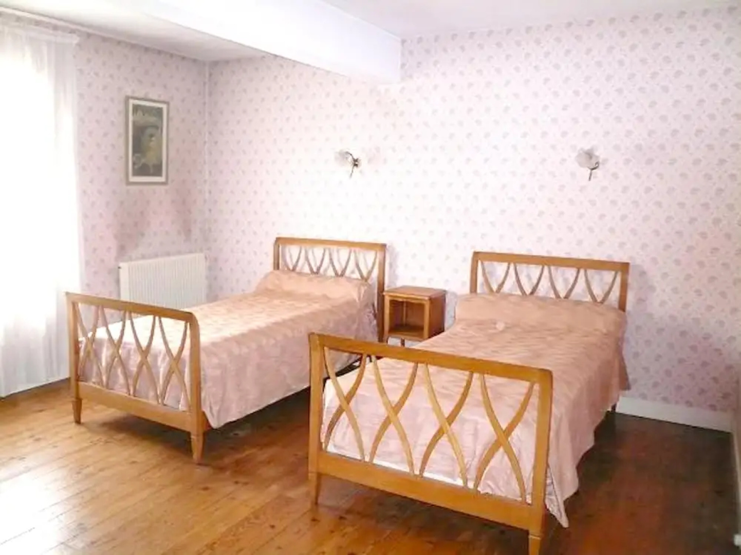 House With 4 Bedrooms in Castillon-la-bataille, With Enclosed Garden a