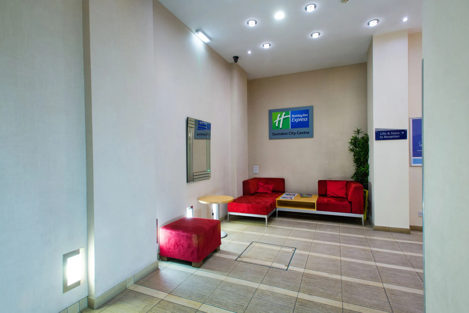 Holiday Inn Express Swindon City Centre by IHG