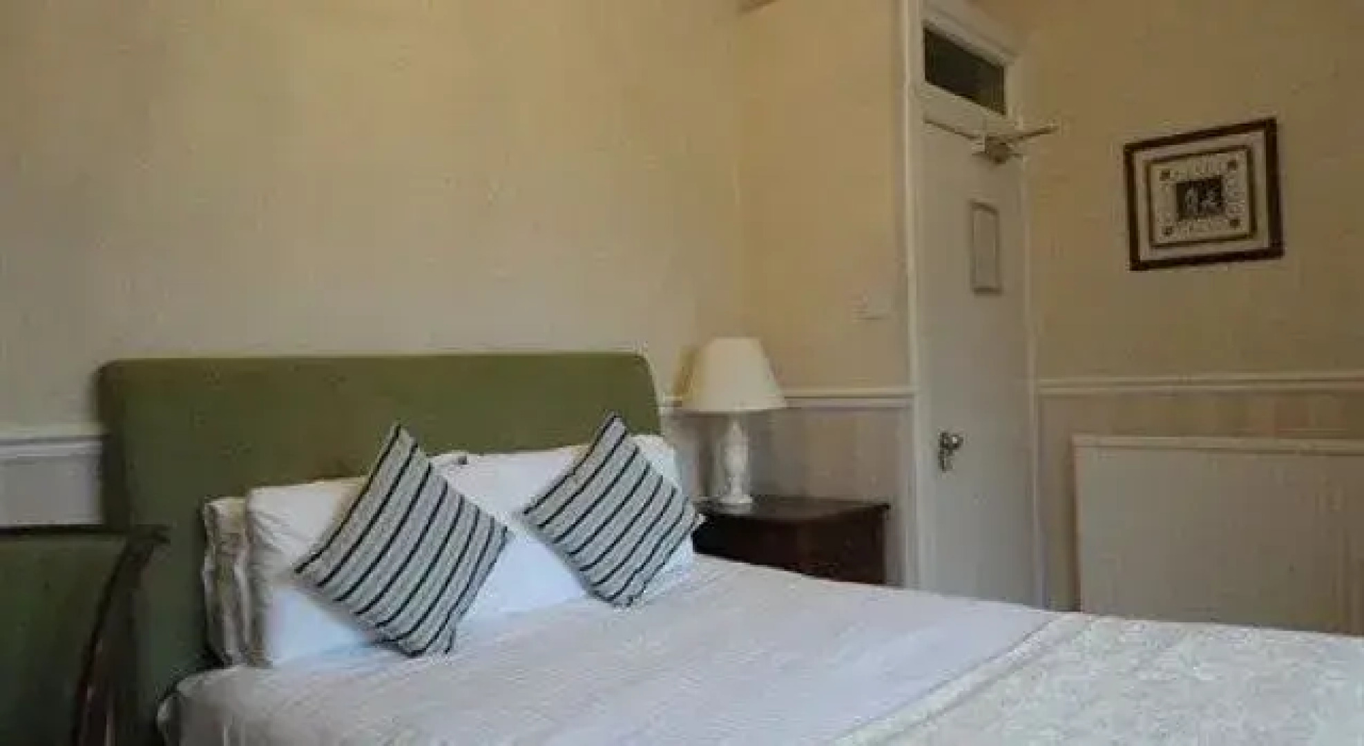 Tweeddale Arms Hotel